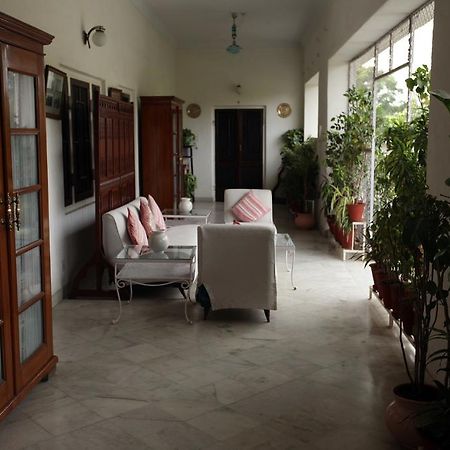 자이푸르 Loharu House B&B 외부 사진