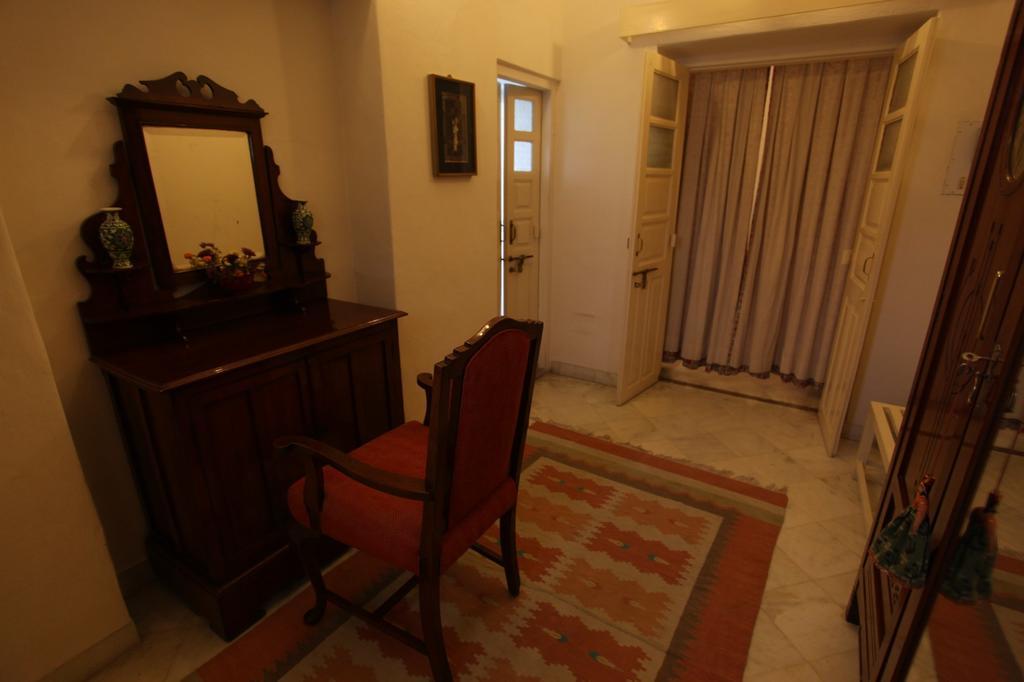 자이푸르 Loharu House B&B 객실 사진